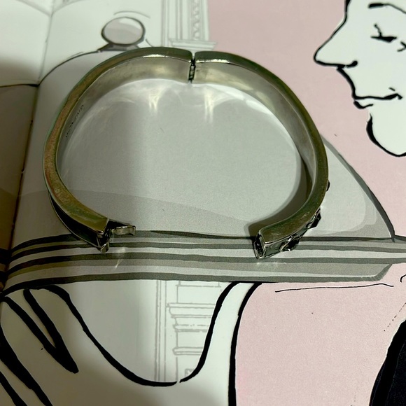 Givenchy bangle - Picture 3 of 3